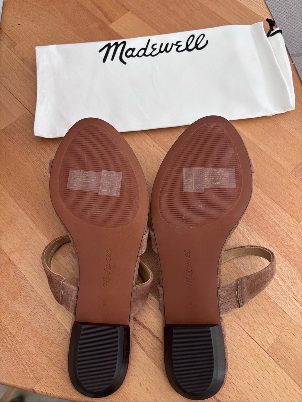 Madewell Brown Suede Thong Sandals with Gold Accent - Picture 4 of 5